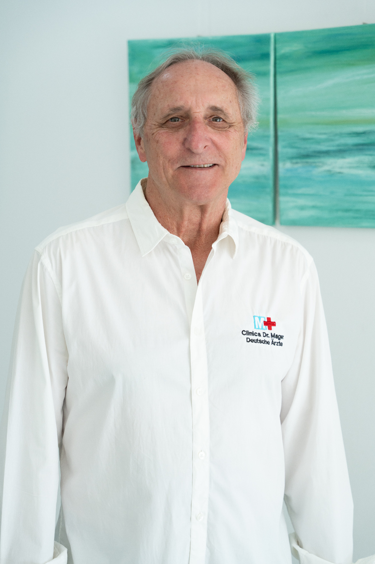 Dr. Roland Mager